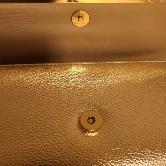 Starlet Clutch - Picture 5 of 6